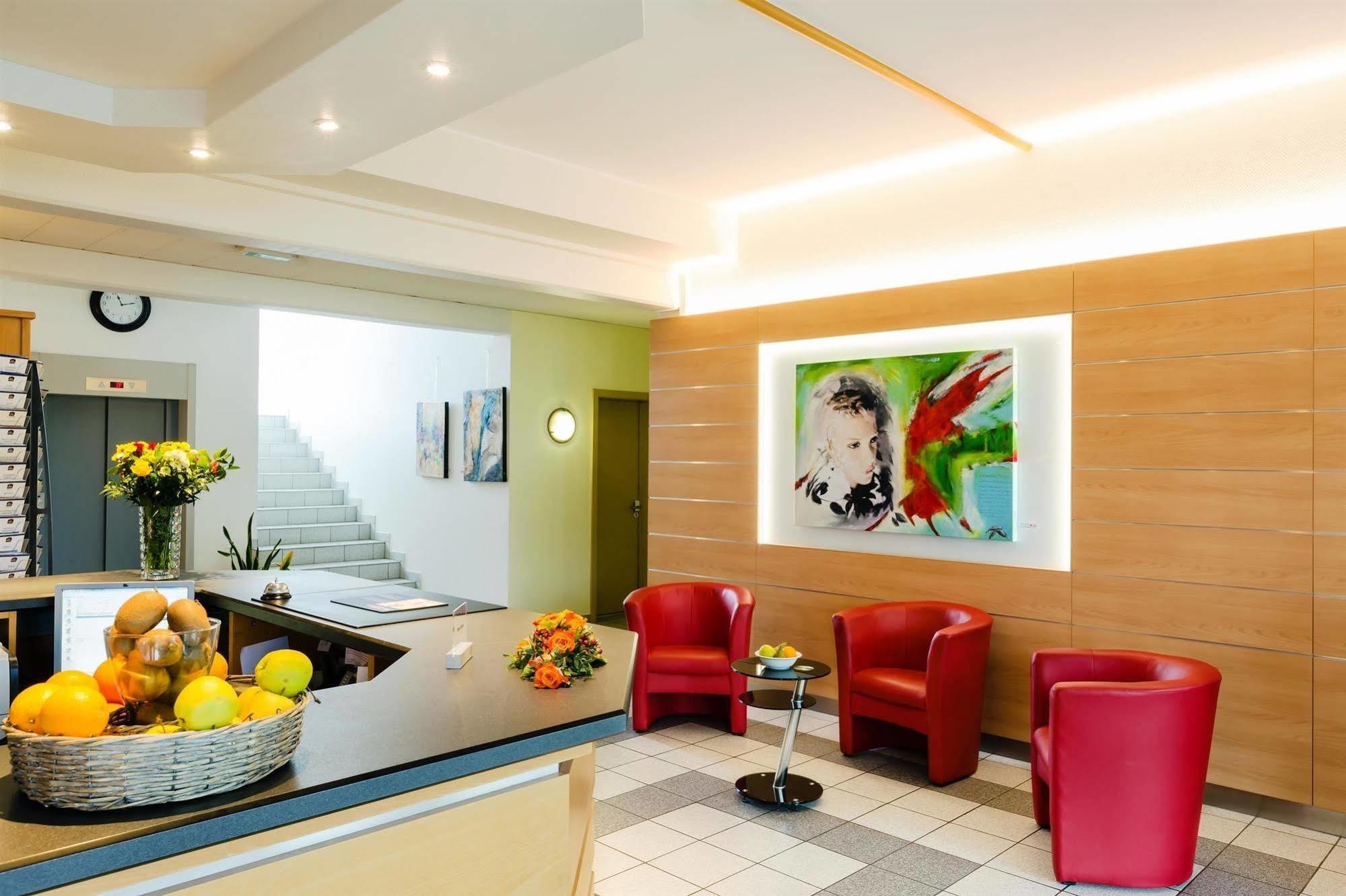 Best Western Euro Hotel Gonderange Екстериор снимка