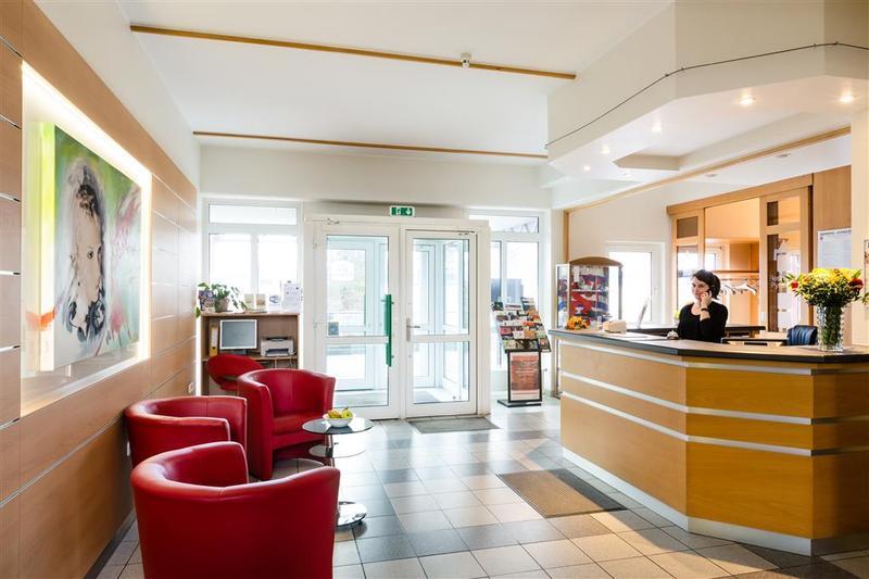 Best Western Euro Hotel Gonderange Екстериор снимка
